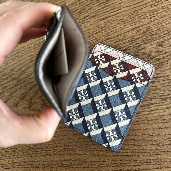 NWT! NEW! Tory Burch GEO Colorblock Card Case -GREEN OR BLUE - Picture 3 of 3